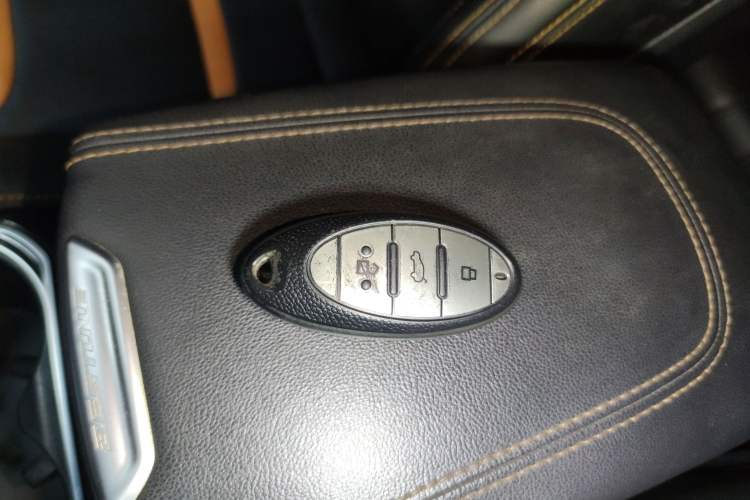 Used Bestune T77 2019 230 TID Automatic Luxury Version China VI Emission Standard