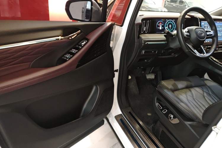 Used GAC Trumpchi M8 2024 Master Series 400T Ultimate Edition
