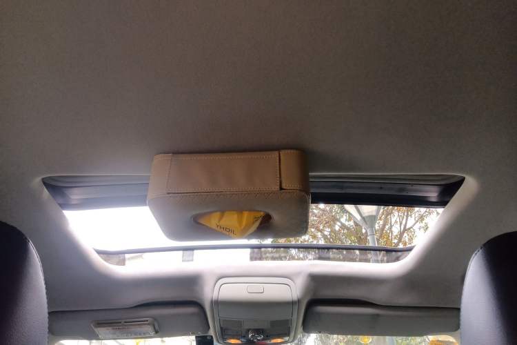 Used Volkswagen Passat 2013 1.4TSI Manual Prestige Edition Headliner