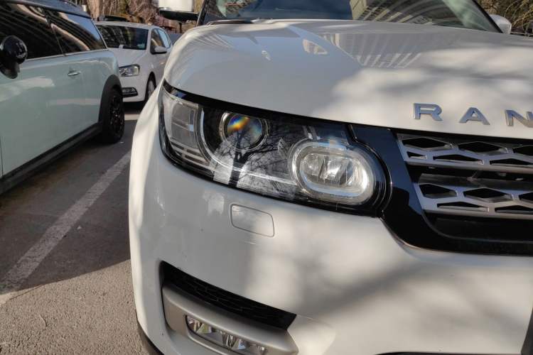 Used Land Rover Range Sport  Right Front Headlight