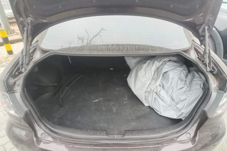 Used Mazda 6 2013 2.0L Automatic Ultra-Luxury Model
