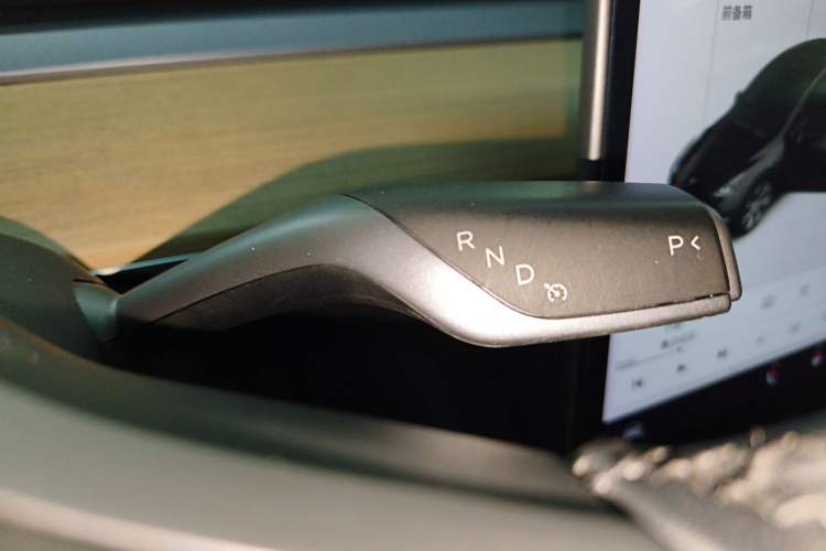 Used Tesla Model Y 2021 Standard Range Rear-Wheel Drive Version