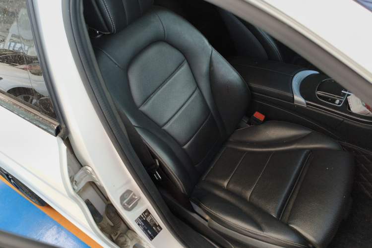 Used Mercedes-Benz C-Class 2021 C 260 L Sport Edition Star Collection Right Front Seat