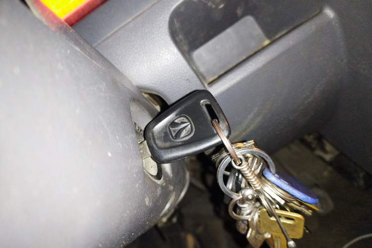 Used BAIC Weiwang 306 2016 1.2L Base Version 5 Seats A12 China IV Emission Standard Gear Lever