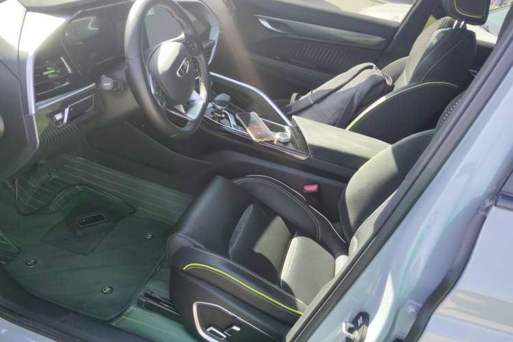 Used Geely Auto Monjaro S 2021 2.0TD Automatic Two-Wheel Drive Lightning Edition
