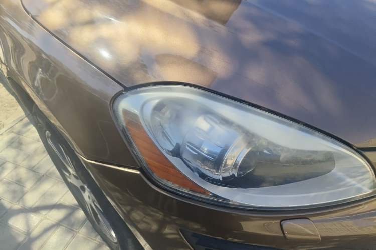 Used Volvo XC60 2012 T5 Comfort Edition Right Front Headlight