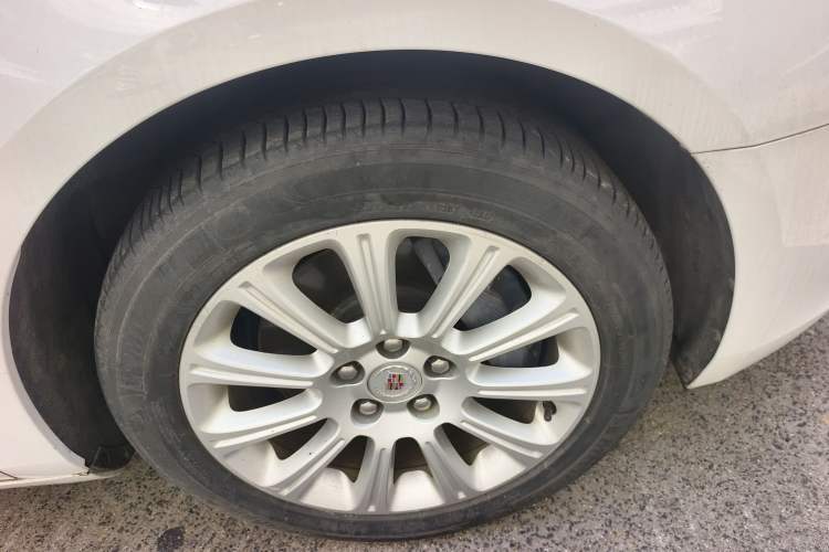 Used Cadillac XTS 2014 28T Comfort Version
