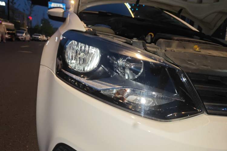 Used Volkswagen Polo 2018 1.5L Manual Drive-Comfort Model
