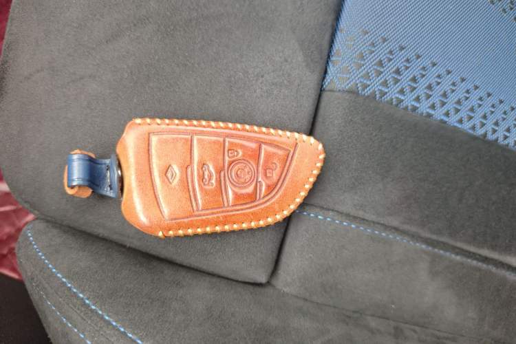 Used BMW 2 Series 2021 225i Four-Door Coupe M Sport Night Edition Vehicle Key