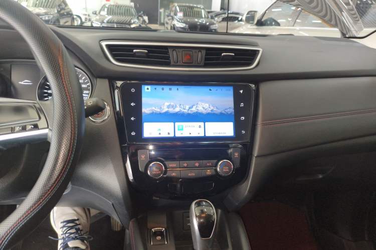 Used Nissan Qashqai 2023 Classic 2.0L CVT XV Comfort Edition
