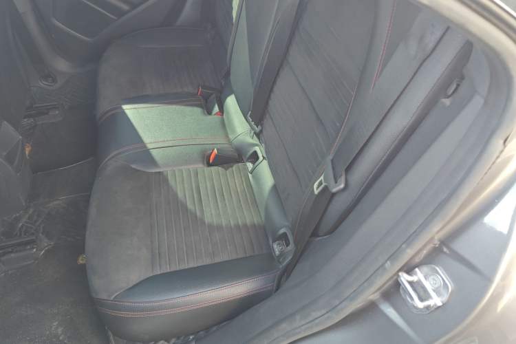 Used Mercedes-Benz CLA 2018 CLA 220 4MATIC
