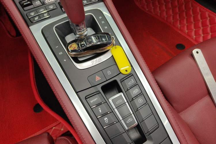 Used Porsche 718 2022 Boxster 2.0T
