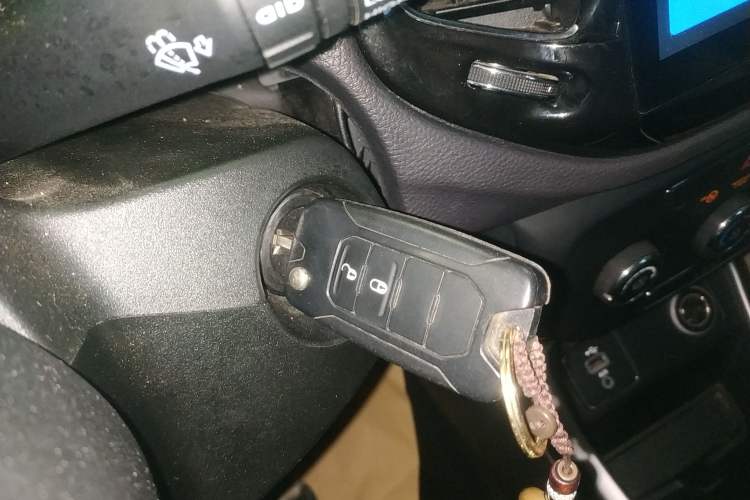 Used Jeep Compass 2017 200T Automatic Comfort Edition
