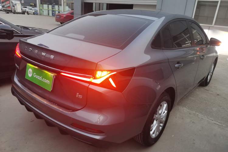 Used Roewe i5 2026 Model 1.5L Manual Comfort Version