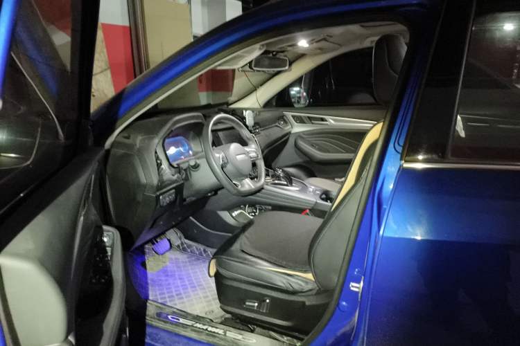 Used Haval F7 2020 2.0T All-Wheel Drive iJoy Driver Seat