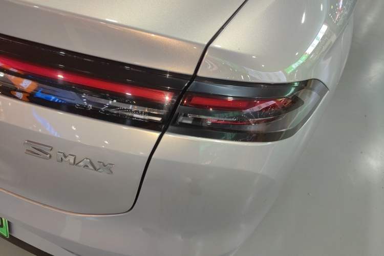 Used AION S MAX 2024 70 Star Edition Right Rear Taillight