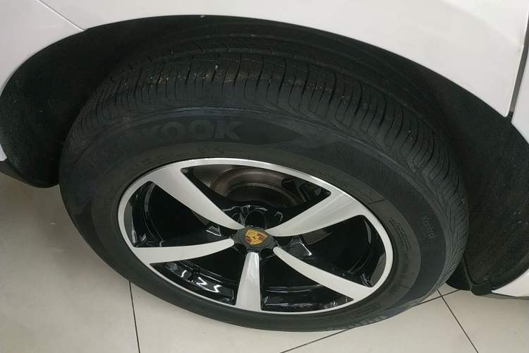 Used Porsche Macan 2021 Macan 2.0T
