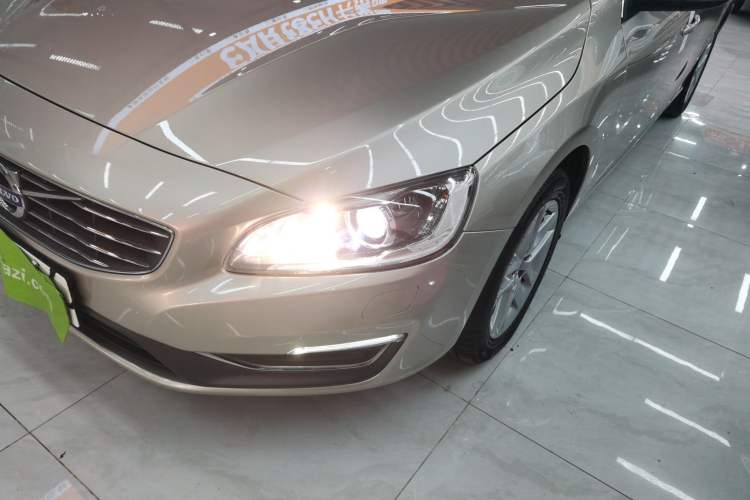 Used Volvo S60 2017 S60L T3 Smart Upgrade Edition Left Front Headlight