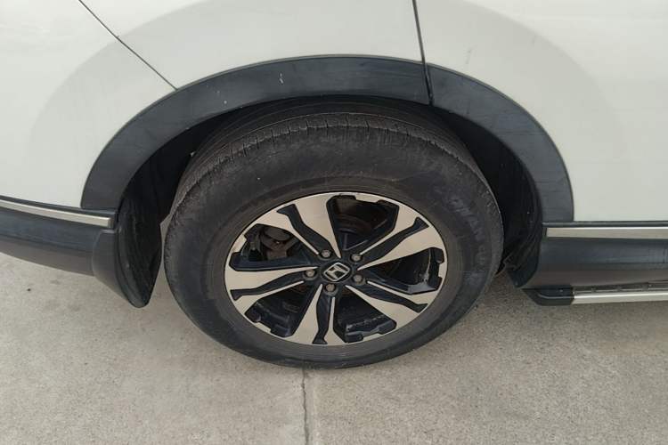 Used Honda CR-V 2017 240TURBO CVT Front-Wheel Drive Fashion Edition
