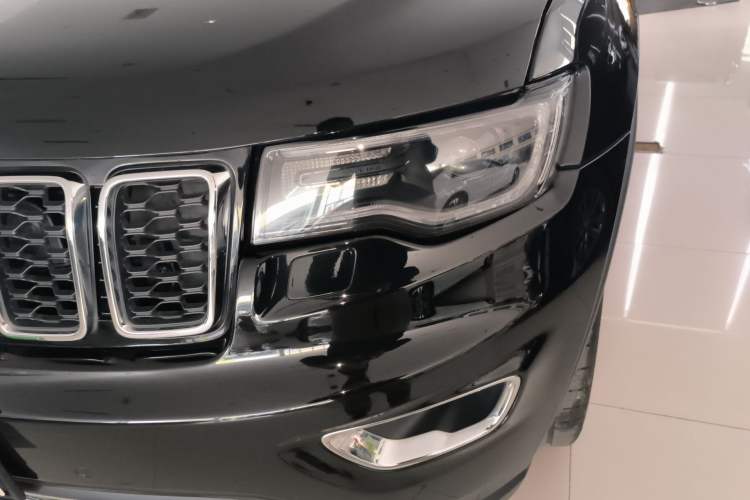 Used Jeep Grand Cherokee 2016 3.0L Comfort Navigation Edition Left Front Headlight