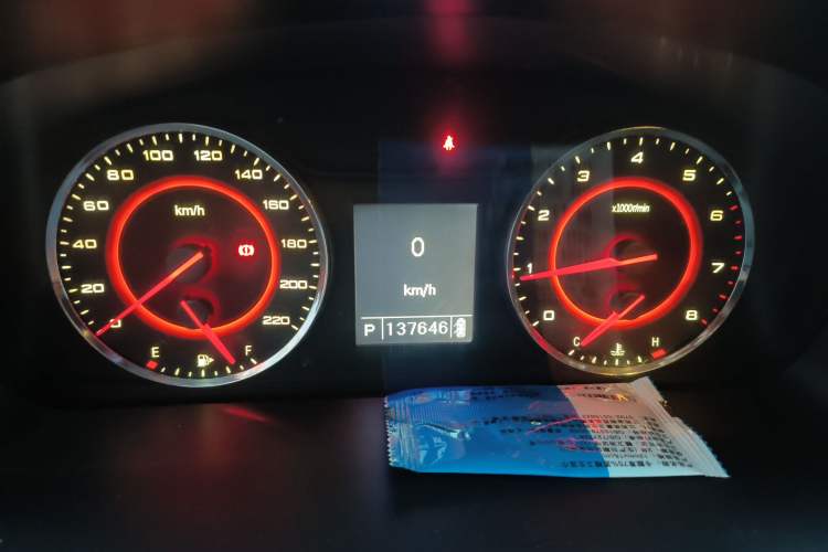 Used SAIC MAXUS G10 2016 2.0T Automatic Executive Edition Instrument Cluster