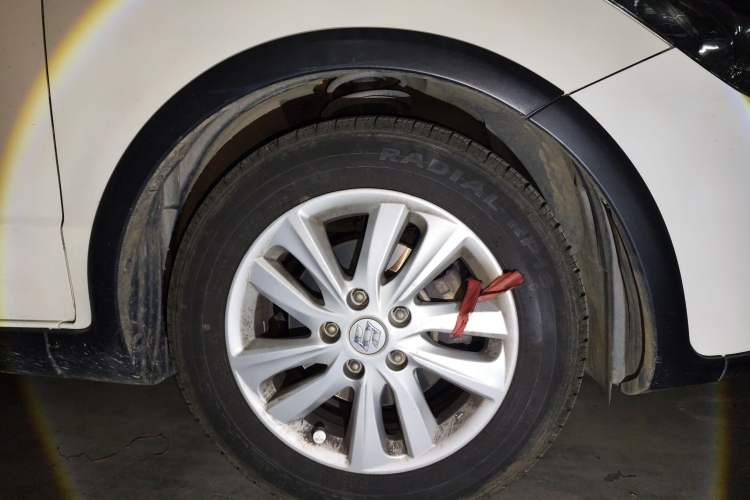 Used Suzuki SX4 2013 1.6L Automatic CoolRide Model Right Front Wheel Hub