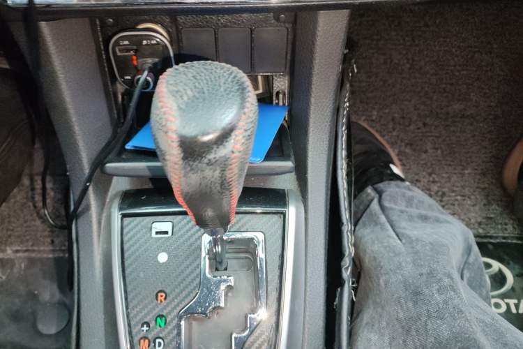 Used Toyota Corolla 2016 1.6L CVT GL-i Cool Edition
