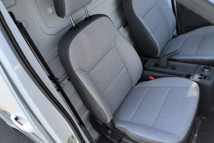 Used Wuling Yangguang 2024 300km Range Practical Window-Sealed Version 60kW