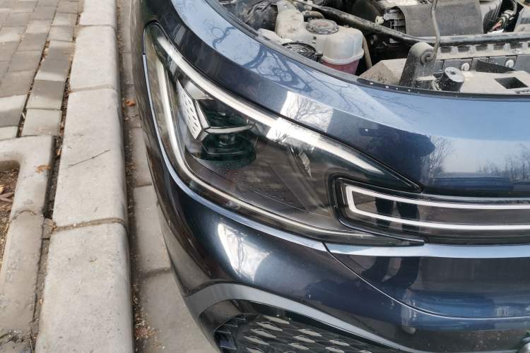 Used Volkswagen ID.6 CROZZ 2021 Long-Range PURE+ Edition