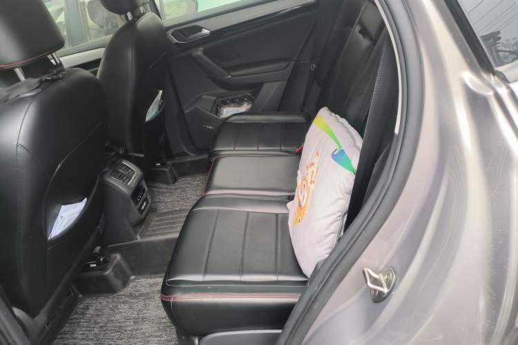 Used Volkswagen Tayron 2021 280TSI Two-Wheel Drive Luxury Smart Connectivity Version
