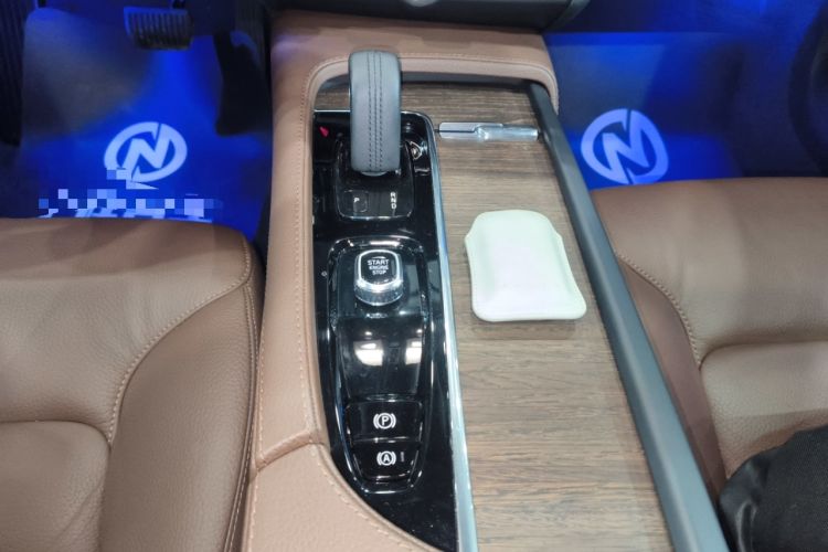 Used Volvo V90 2022 Cross Country B5 AWD Smart Range Edition
