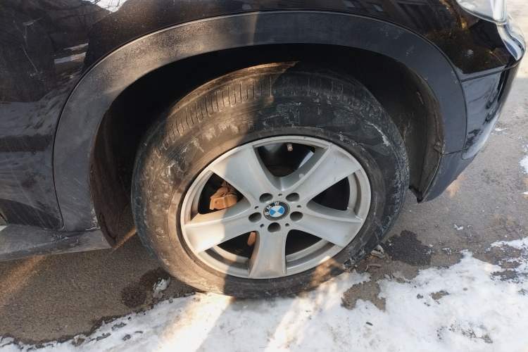 Used BMW X5 2011 xDrive35i Luxury Model
