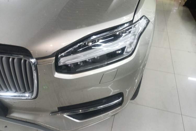 Used Volvo XC90 2017 T6 Zhiya Edition 7-seater Left Front Headlight