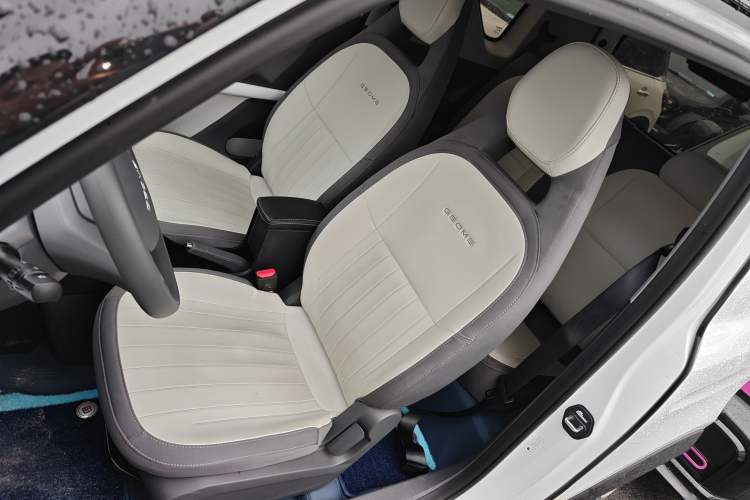 Used Geely Galaxy Panda 2025 210km Panda Kart Left Front Seat