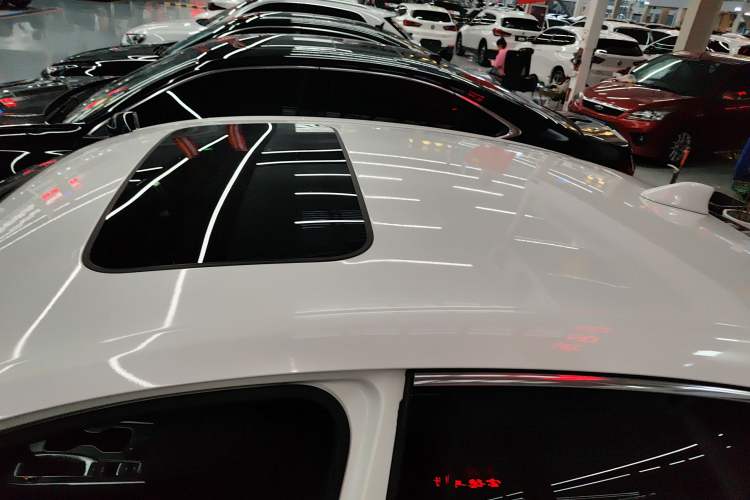 Used Honda Accord 2018 260TURBO Elite Edition China VI Roof