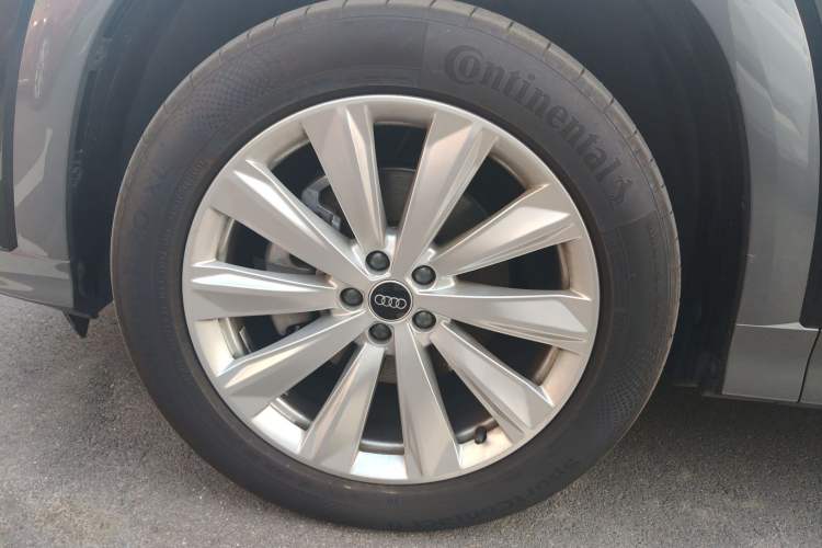 Used Audi Q6 2024 45 TFSI quattro Qiyun Edition Yulin Package 6 seats