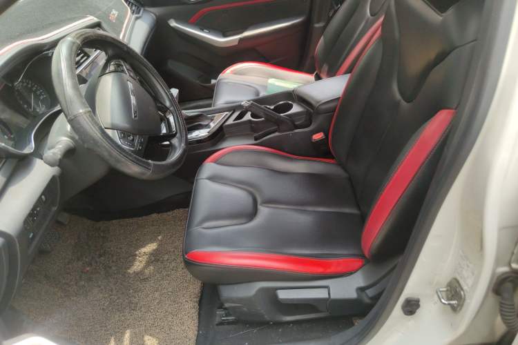 Used Venucia D60 2018 1.6L CVT Smart Connect Elite Edition
