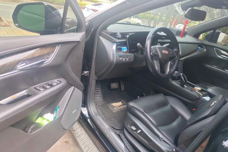 Used Cadillac XT5 2018 25T Tech Model