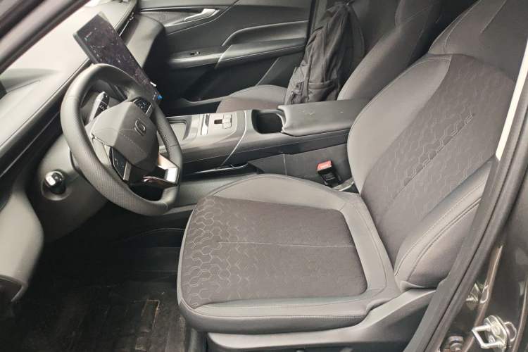 Used CHANGAN NEVO A05 2025 Truly Delicious Version 145 Leading Edition Left Front Seat