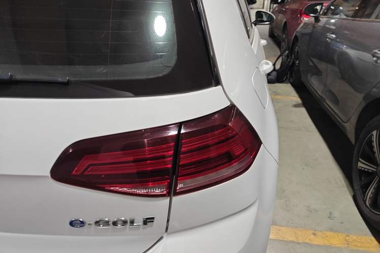 Used Volkswagen Golf Pure Electric 2020 Chari