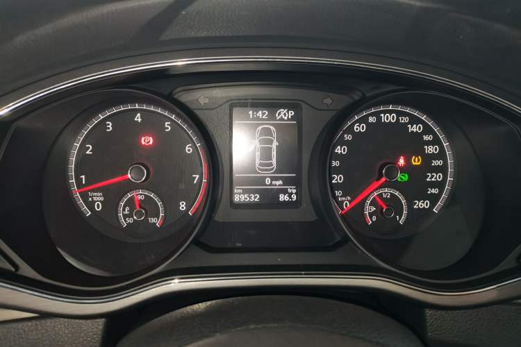 Used Volkswagen Passat 2017 330TSI DSG Luxury Edition
