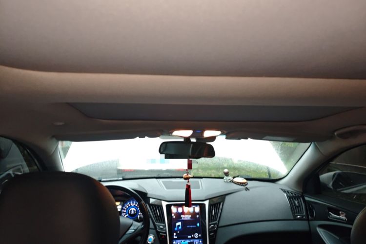 Used Hyundai Sonata 2015 Classic 2.4L Automatic Luxury Version China V Standard