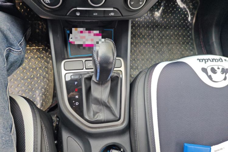 Used Hyundai ix25 2015 1.6L Automatic Two-Wheel Drive Smart GLS Trim
