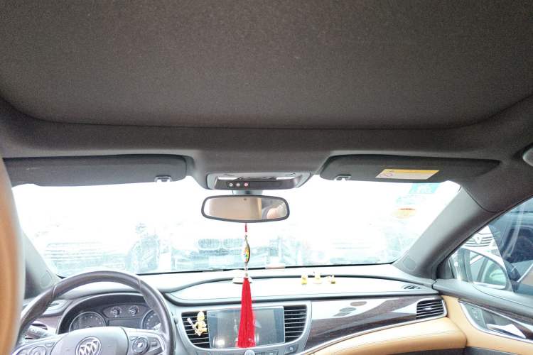 Used Buick LaCrosse 2018 28T Elite Edition Headliner