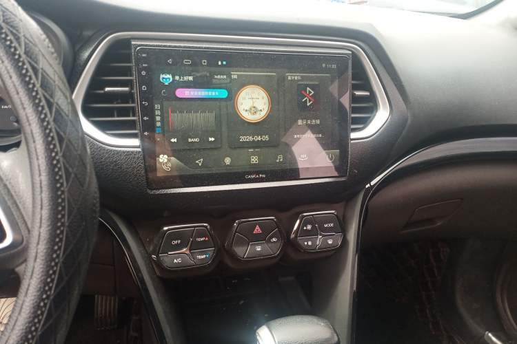 Used GAC Trumpchi GS4 2015 200T G-DCT Elite Edition Audio And AC Panel