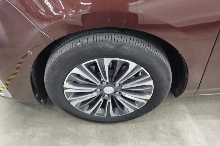 Used Buick GL8 2022 ES Land Cruiser 653T Luxury Model