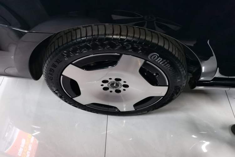 Used Mercedes-Benz V-Class 2024 V 300 L Long Wheelbase Luxury Edition
