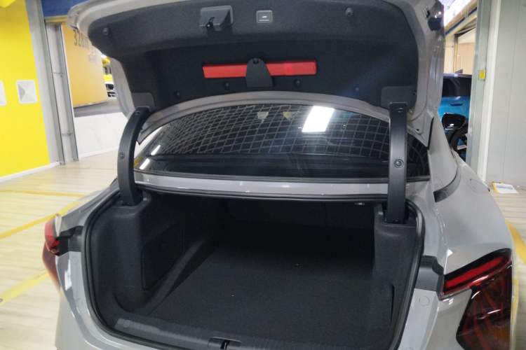 Used Hongqi EH7 2024 760 Pro+ All-Wheel-Drive Glory Edition
