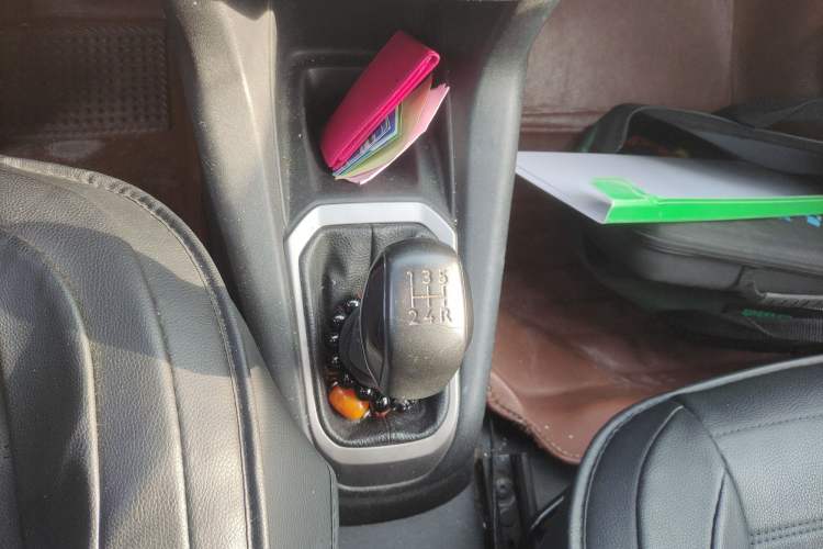 Used Peugeot 301 2014 1.6L Manual Comfort Edition Gear Lever