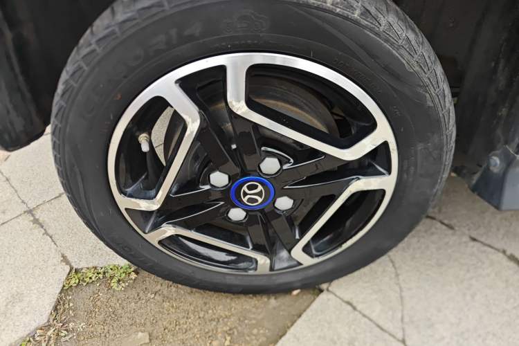 Used BAIC New Energy EC3 2019 Dynamic Edition Exterior 5